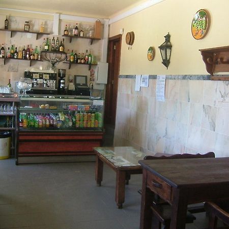 "O Viajante" Low Cost Hotel Estremoz Dış mekan fotoğraf