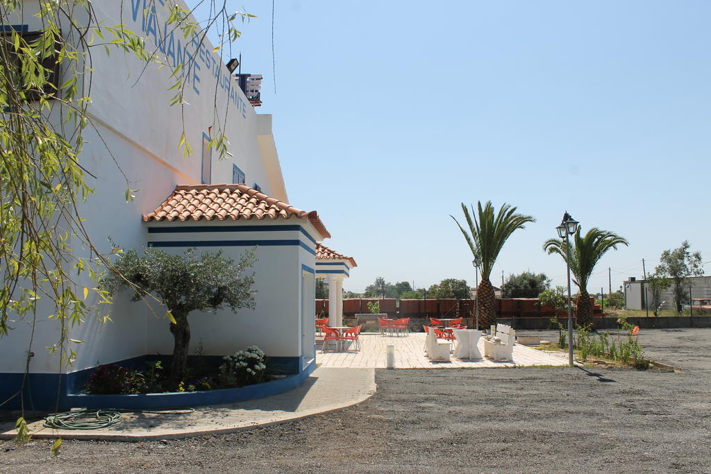 "O Viajante" Low Cost Hotel Estremoz Dış mekan fotoğraf