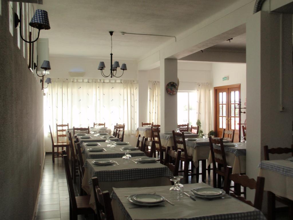 "O Viajante" Low Cost Hotel Estremoz Dış mekan fotoğraf