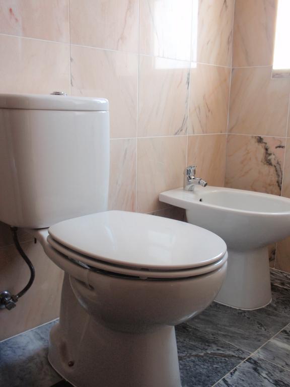 "O Viajante" Low Cost Hotel Estremoz Oda fotoğraf